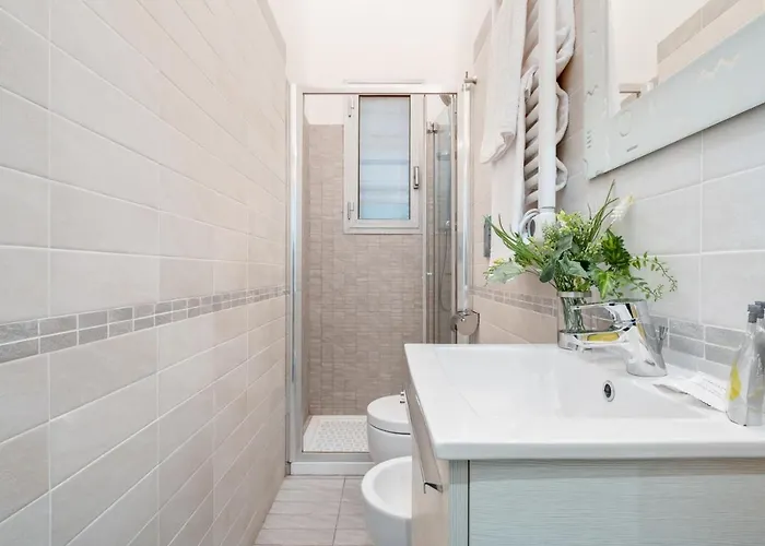 Guesthost - Bolognina Centro-stazione Apartmán