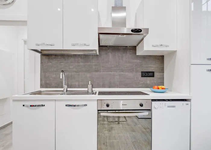 Guesthost - Bolognina Centro-stazione Apartmán Boloňa